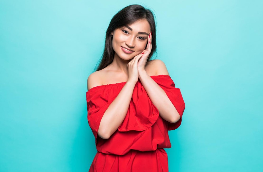 10 Kebiasaan Harian yang Membuat Seseorang Semakin Cantik Seiring Bertambahnya Usia - Image