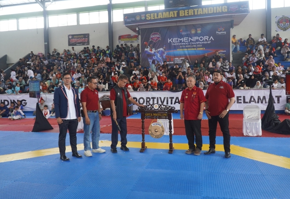 Kejurnas Taekwondo Piala Kemenpora 2025 resmi dibuka di Magelang. (Istimewa) - Image