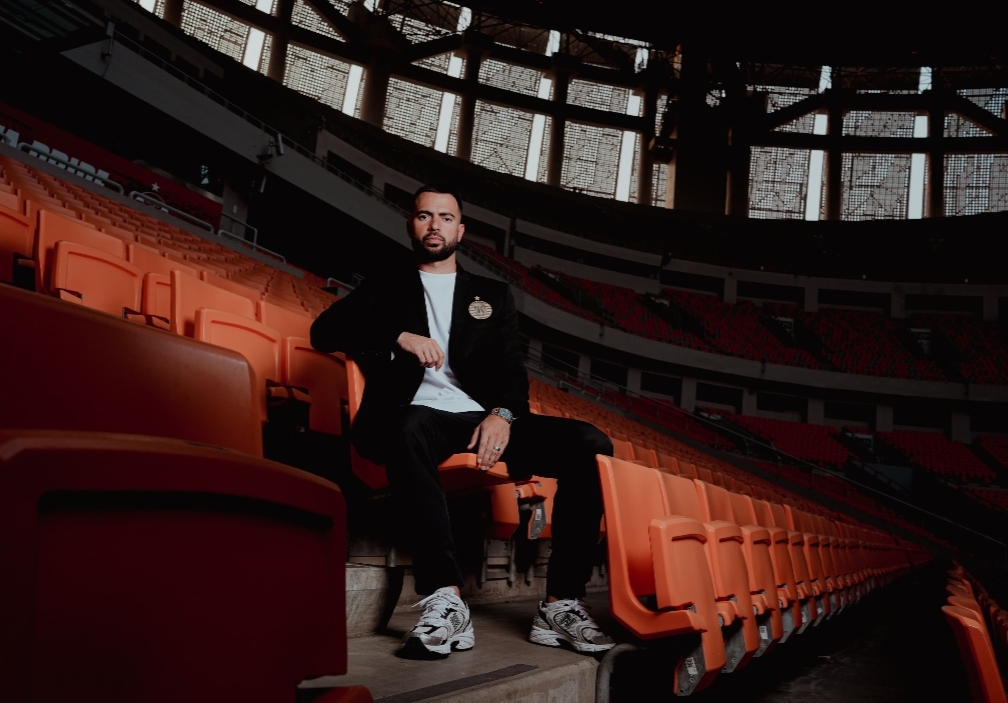 MACAN BARU: Jordi Amat resmi menjadi pemain Persija Jakarta. (Dok/Persija) - Image