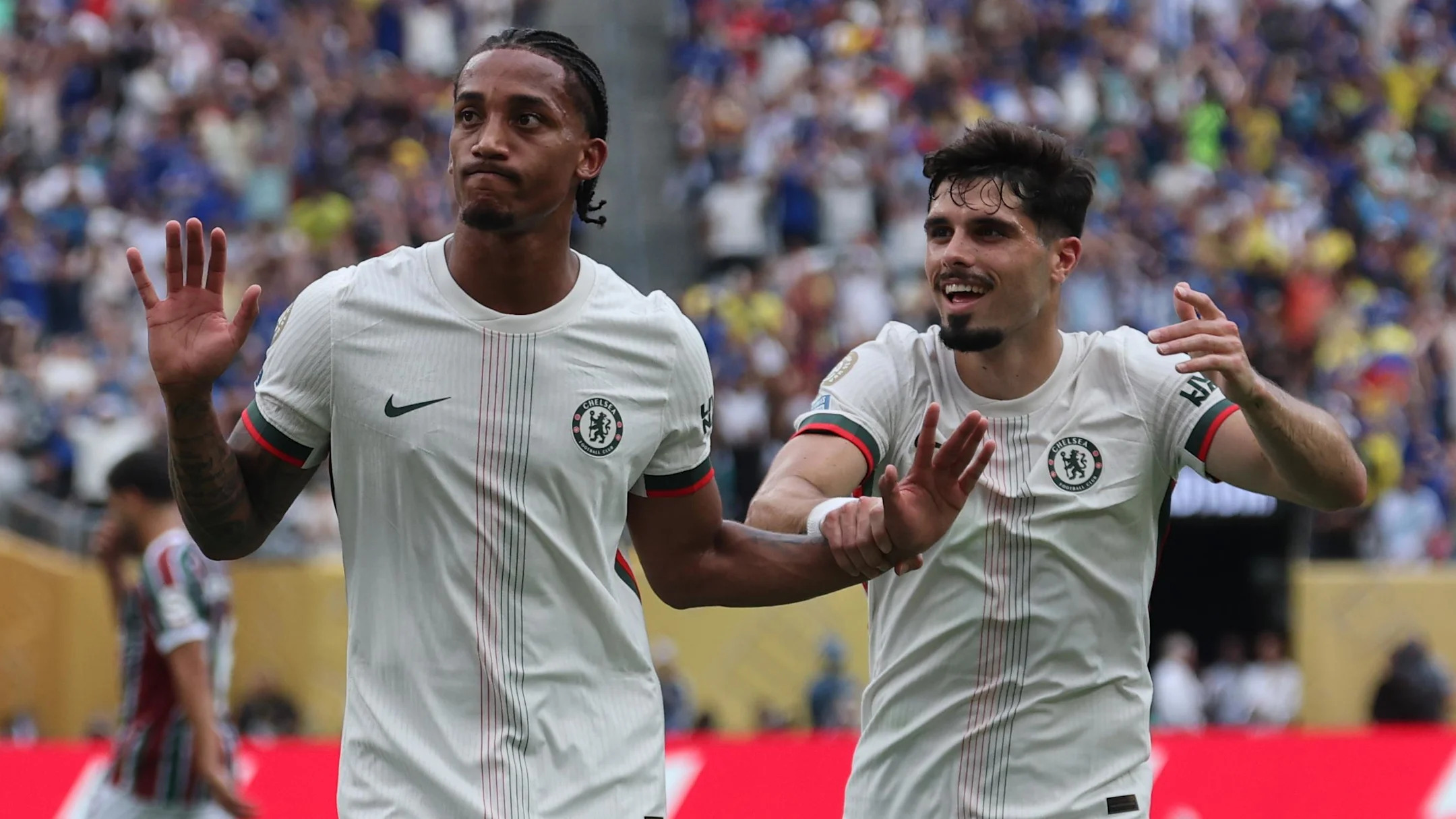 Joao Pedro menolak untuk merayakan gol pertamanya untuk Chelsea ke gawang Fluminense. (Vincent Carchietta-Imagn Images) - Image