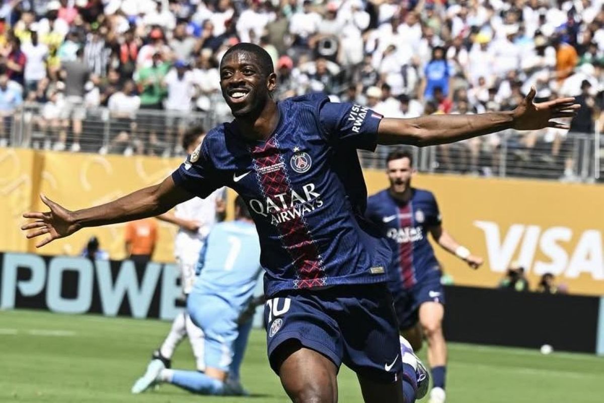 Dembele dkk permalukan Real Madrid pada pertandingan semifinal Piala Dunia Antarklub, Kamis (10/7). (Instagram PSG) - Image
