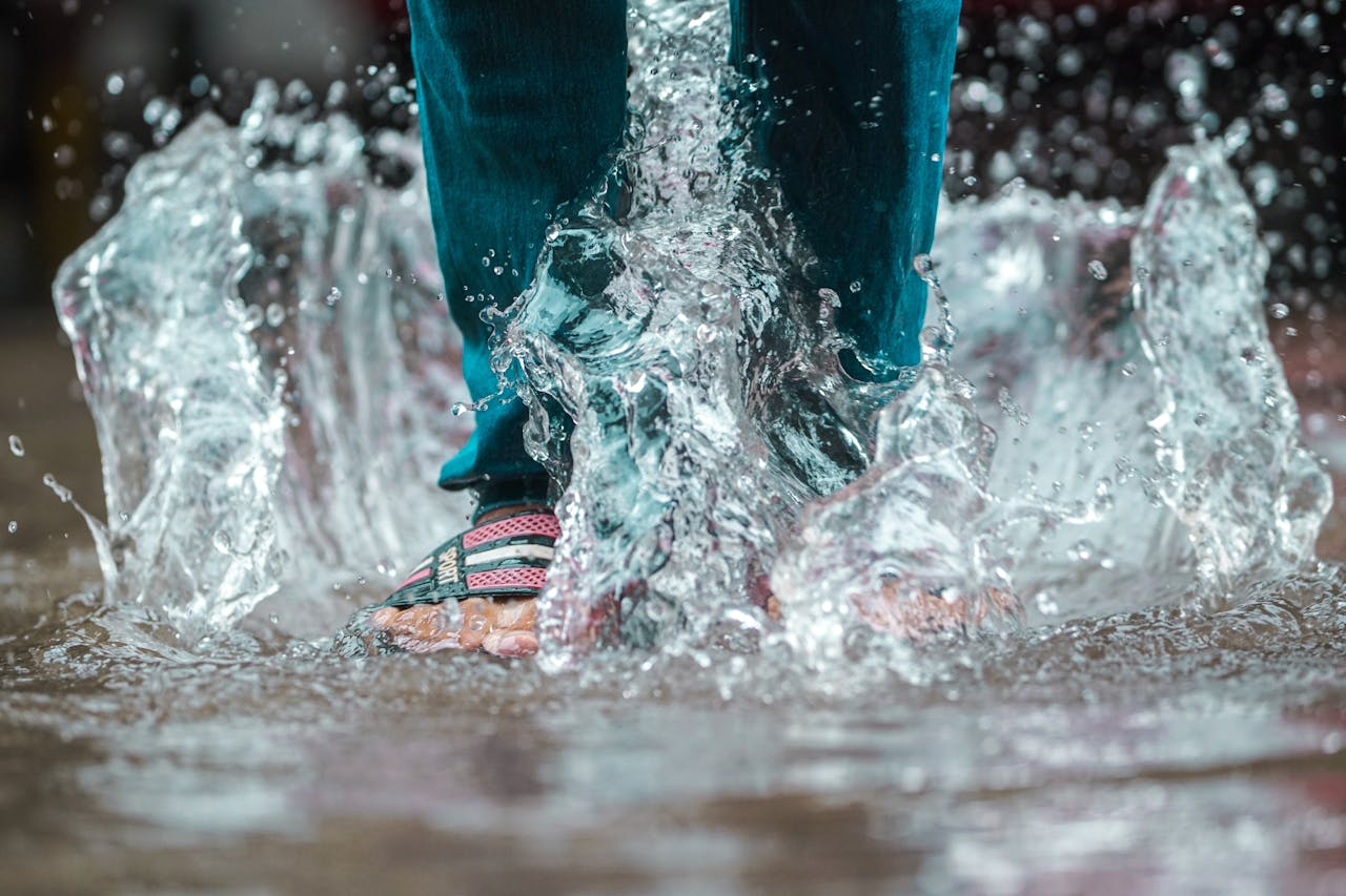 Ilustrasi banjir. (Pexels/Kaushal Moradiya) - Image
