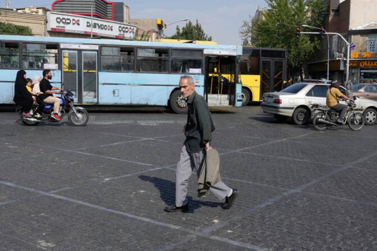 Gelombang panas ekstrem melanda Iran. (AP). - Image