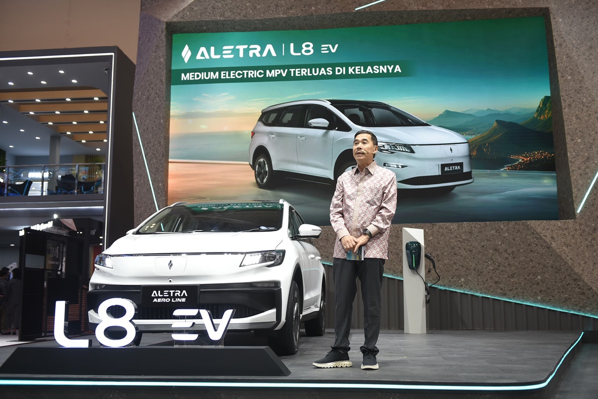 L8 EV 8-Seater. (Nanda Prayoga/JawaPos.com) - Image
