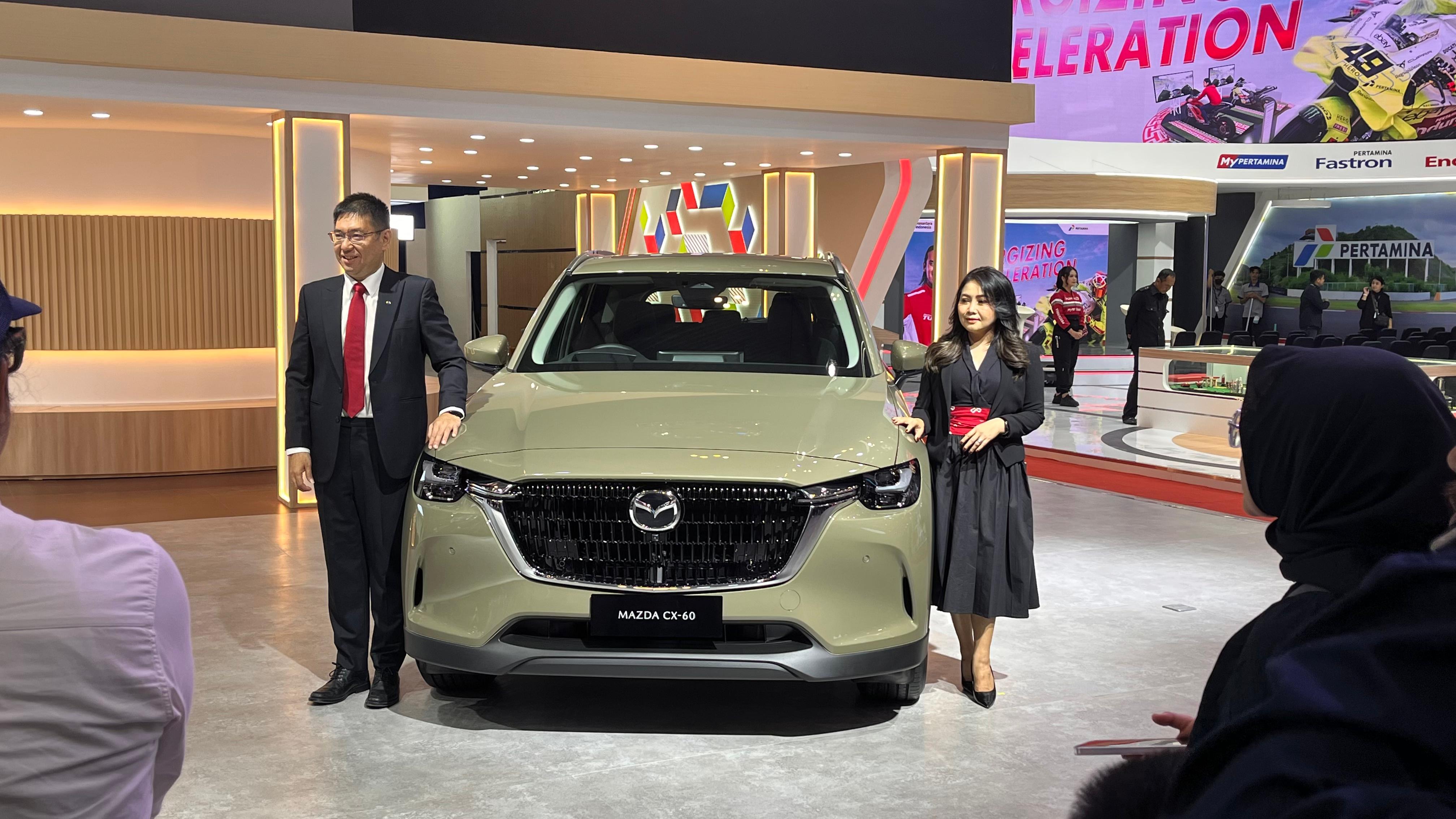 The New Mazda CX-60 di GIIAS 2025. (Nanda Prayoga/JawaPos.com) - Image