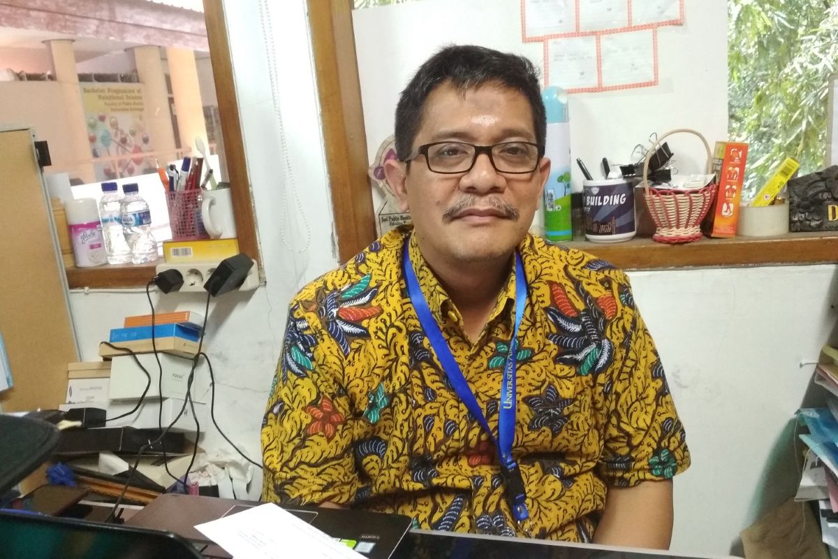 Dosen Fakultas Kesehatan Masyarakat Universitas Airlangga Djazuly Chalidyanto. (Humas Pemkot Surabaya) - Image