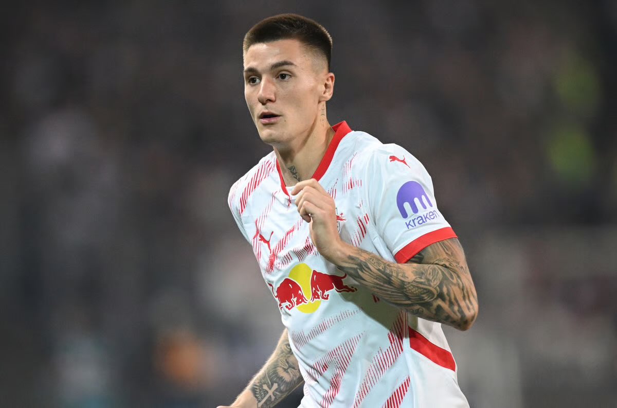 Benjamin Sesko mengakui tertarik pindah ke Manchester United ketimbang Newcastle. (PA Sports) - Image
