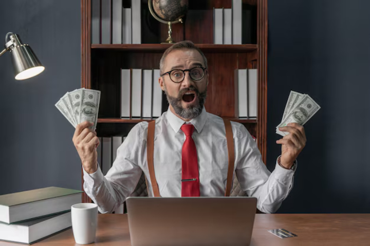 seseorang yang takdir dan kekayaannya saling menarik./Freepik. - Image