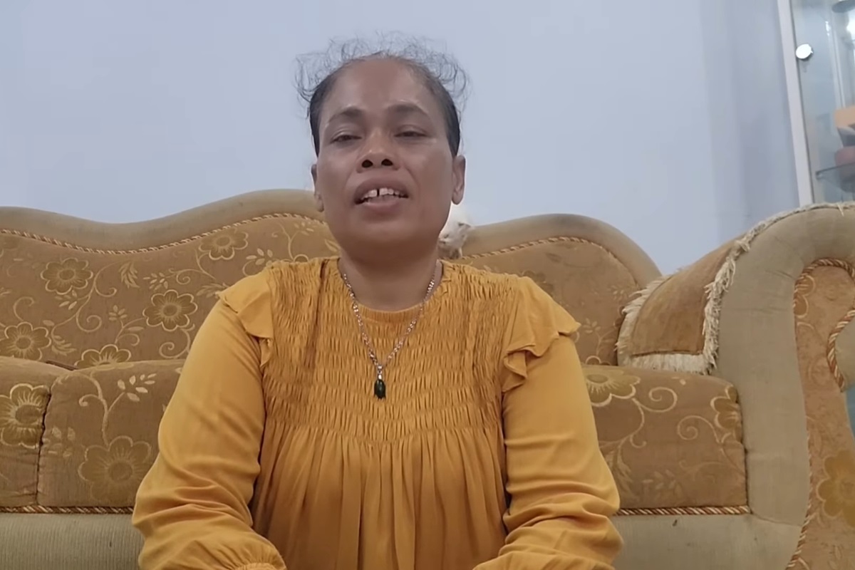 Siti Mujayanah, ibu tiri penyanyi Farel Prayoga. (YouTube Ka Ani Official) - Image