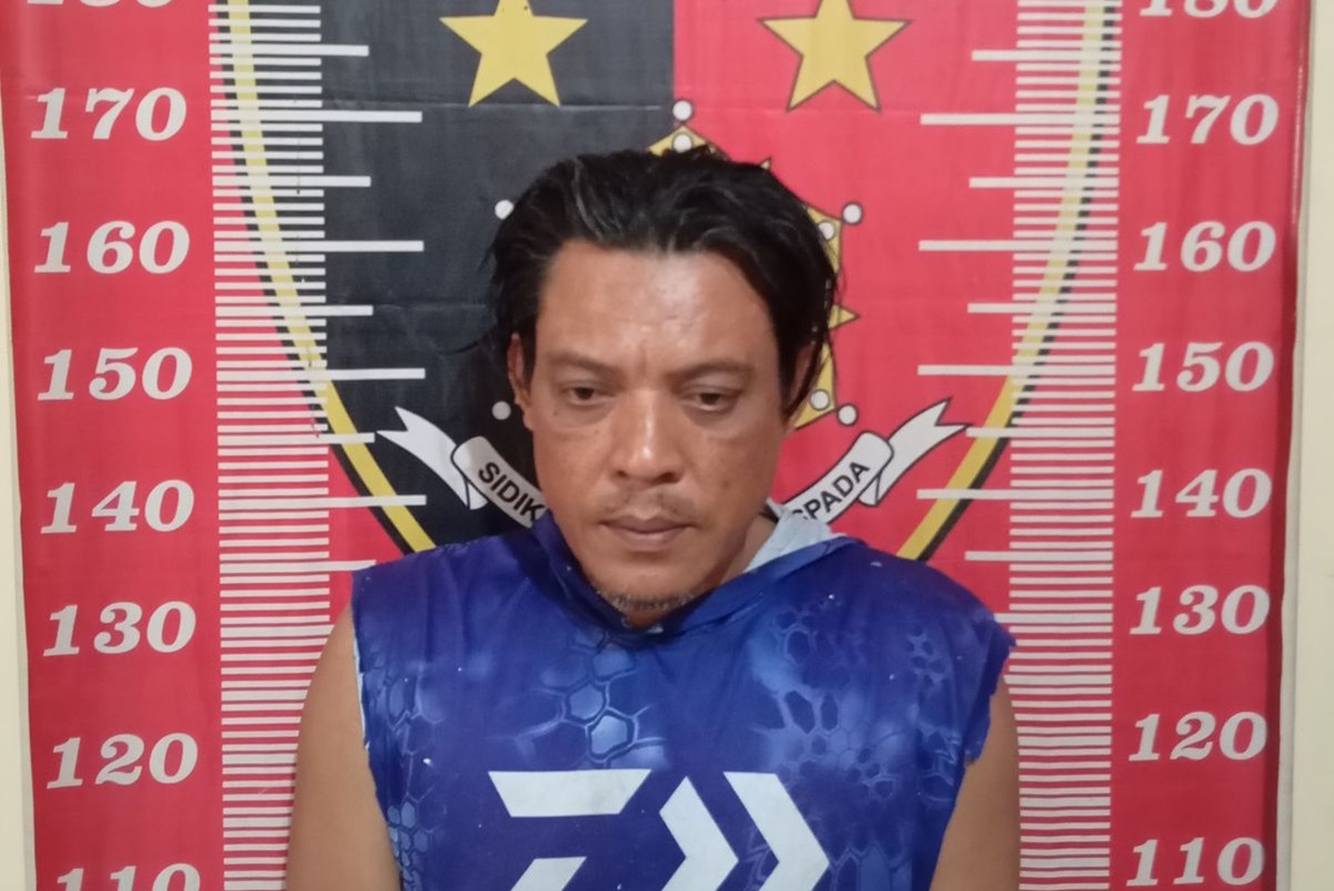 Tomim, buron penganiayaan berat yang sudah melarikan diri selama dua tahun, diringkus Unit Reskrim Polsek Panceng. (istimewa) - Image