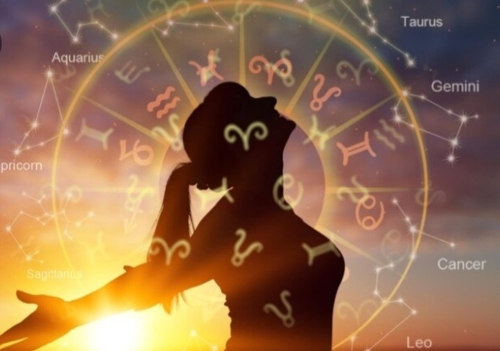 Ilustrasi orang dengan zodiak yang masih terjebak masa sulit, tapi itu merupakan ujian terakhir sebelum takdirnya melesat./Freepik. - Image