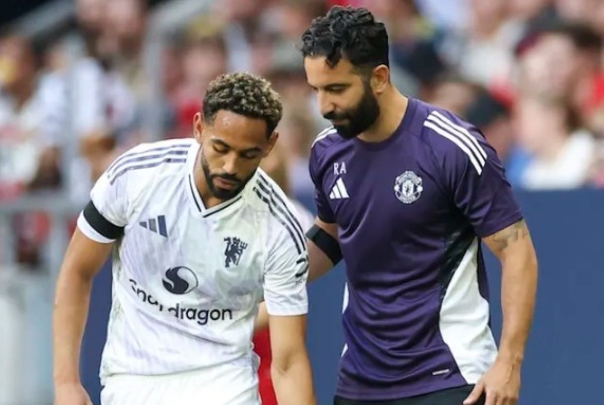 Ruben Amorim Tenangkan Suporter Soal Cedera Pemain: Matheus Cunha Hanya  Kelelahan, Maguire Diganti karena Masalah Ringan