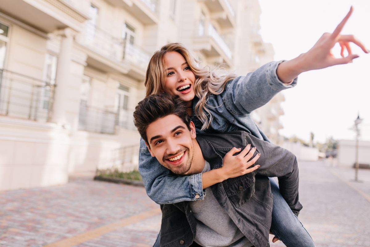 Zodiak Leo siap ketemu jodohnya di awal bulan Agustus 2025. (Freepik) - Image