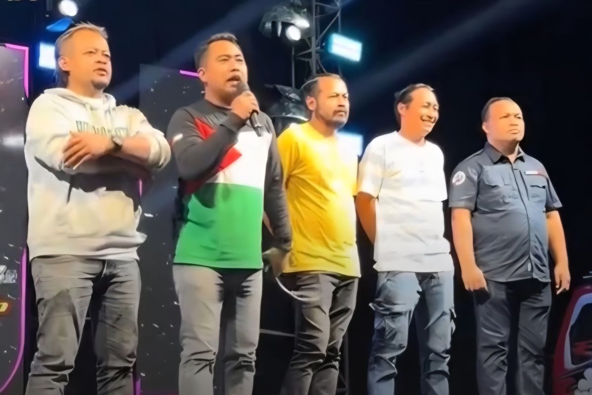 Para pengusaha sound horeg mendeklarasikan perubahan nama menjadi sound karnaval indonesia. (Unggahan Instagram @fakta.indo) - Image