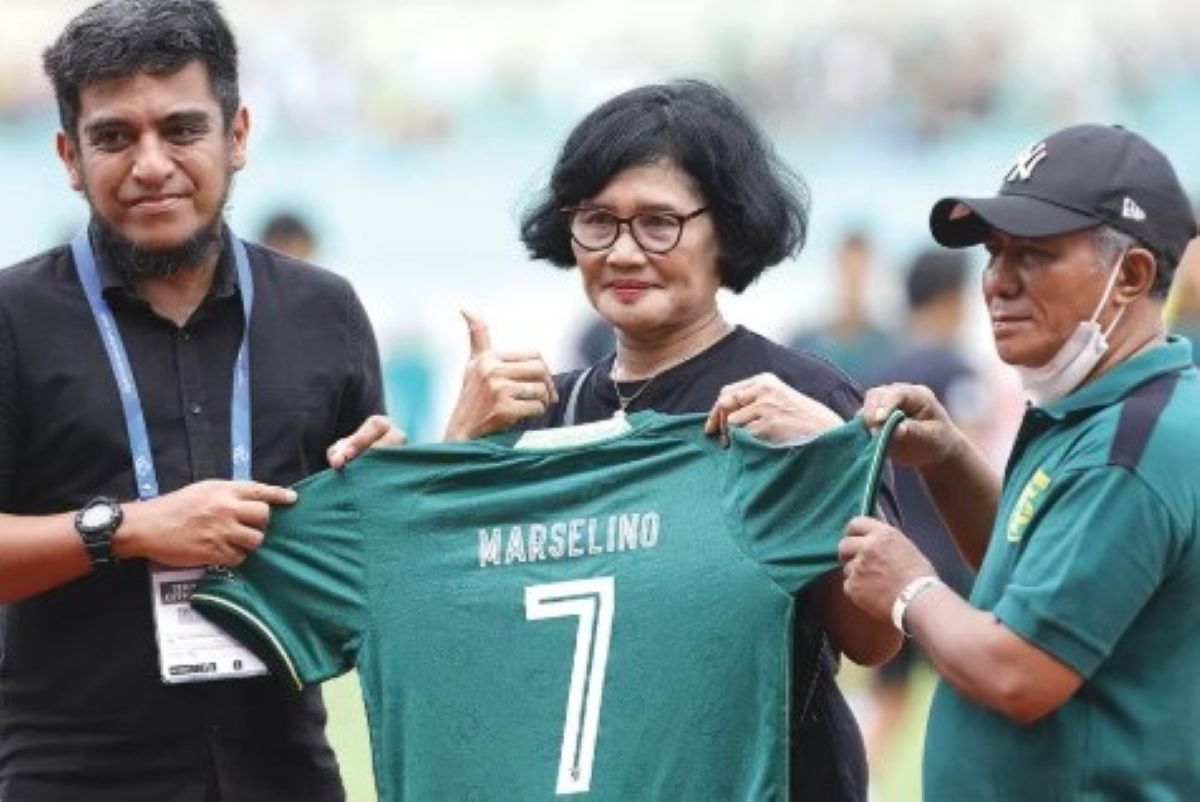 Bonek Dapat Info dari Ibu Marselino Ferdinan, Isyarat Pulang ke Persebaya Surabaya Makin Kencang? - Image