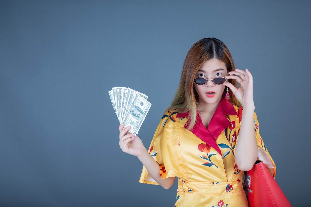 Ilustrasi orang kaya dan beruntung. (Freepik) - Image