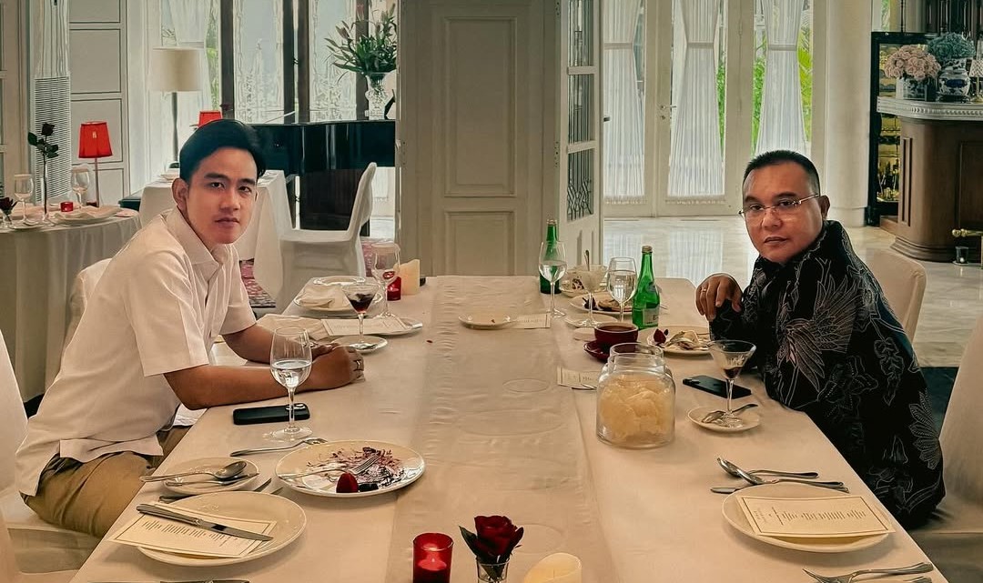 Potret Wapres Gibran makan siang bersama Ketua DPR Sufmi Dasco Ahmad yang diunggah pada akun Instagram Gibran pada Sabtu (9/8). (Instagram Gibran Rakabuming) - Image