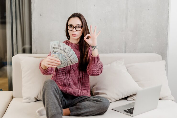 seseorang yang harta dan tahtanya telah disiapkan./Freepik. - Image