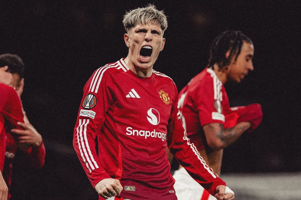 Alejandro Garnacho ingin segera pindah ke Chelsea dari Old Trafford. (Instagram/@garnacho7) - Image