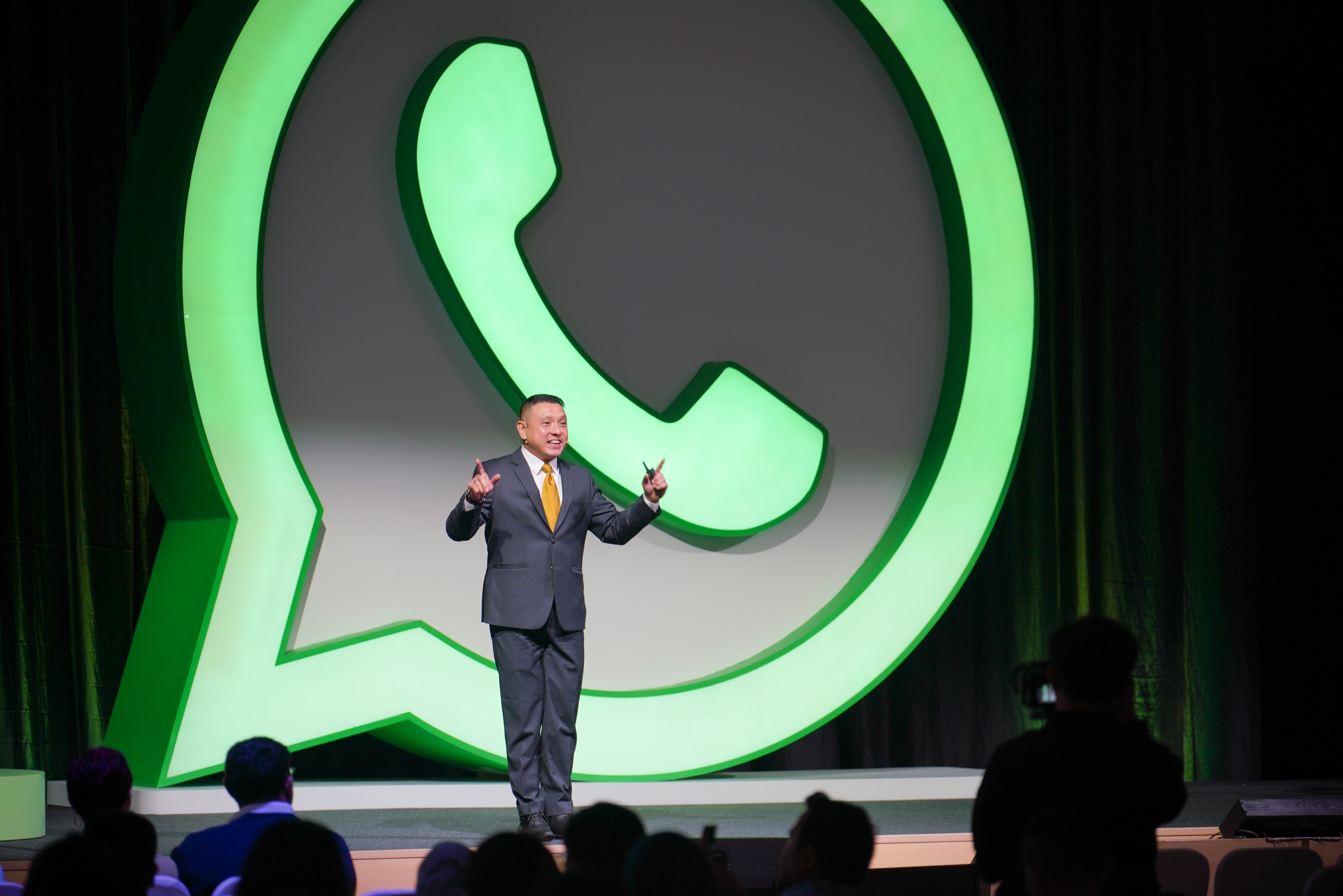 Pieter Lydian, Country Director, Indonesia, Meta, di acara WhatsApp Business Summit di Jakarta, Selasa (12/8). (Istimewa). - Image