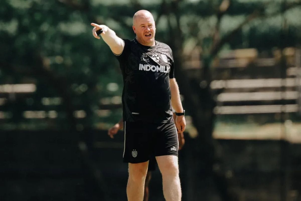 Pelatih Bali United Johnny Jansen. (Dok. Bali United) - Image