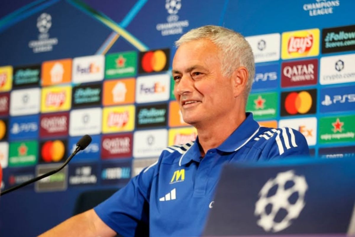 Pelatih Fenerbahce Jose Mourinho. (Dok. Fenerbahce) - Image