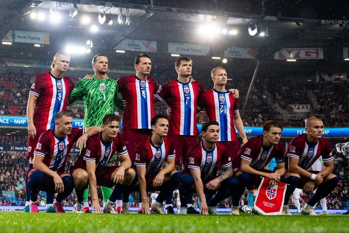 Presiden Federasi Sepak Bola Norwegia umumkan hasil laga lawan Israel akan disumbangkan ke Palestina. (Instagram @herrelandslaget) - Image