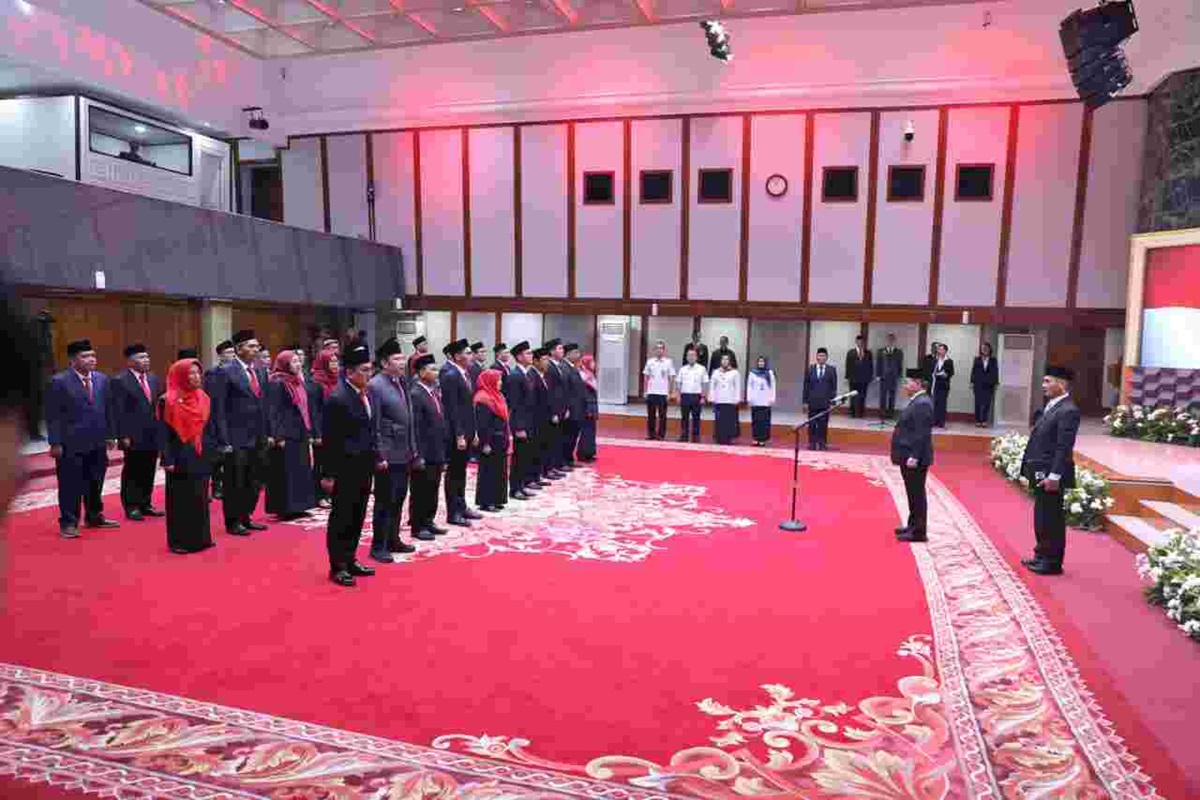 Gubernur DKI Jakarta, Pramono Anung, melantik 31 anggota Dewan Pengupahan Provinsi DKI Jakarta periode 2025–2028 di Balai Kota Jakarta, Rabu (27/8). (Istimewa) - Image