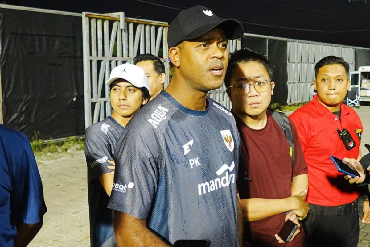 Patrick Kluivert siap lawan China Taipei bersama Timnas Indonesia di FIFA Matchday September 2025. (Moch. Rizky Pratama Putra/JawaPos.com) - Image