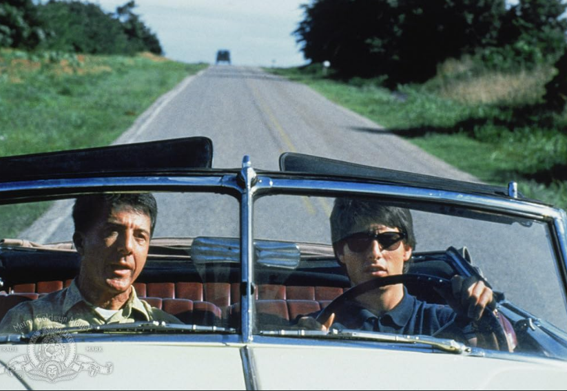 Tom Cruise dan Dustin Hoffman dalam film Rain Man (Dok. IMDb) - Image
