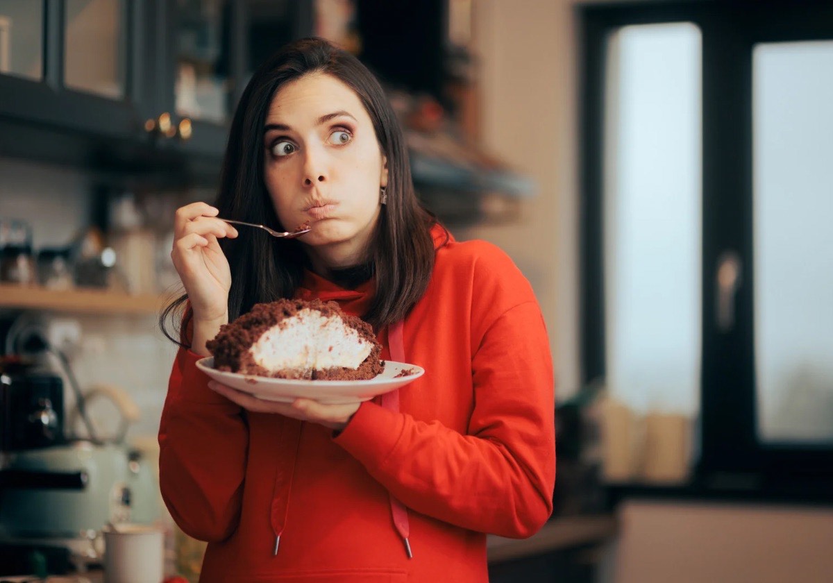 Cheat Day saat Diet (Canva) - Image