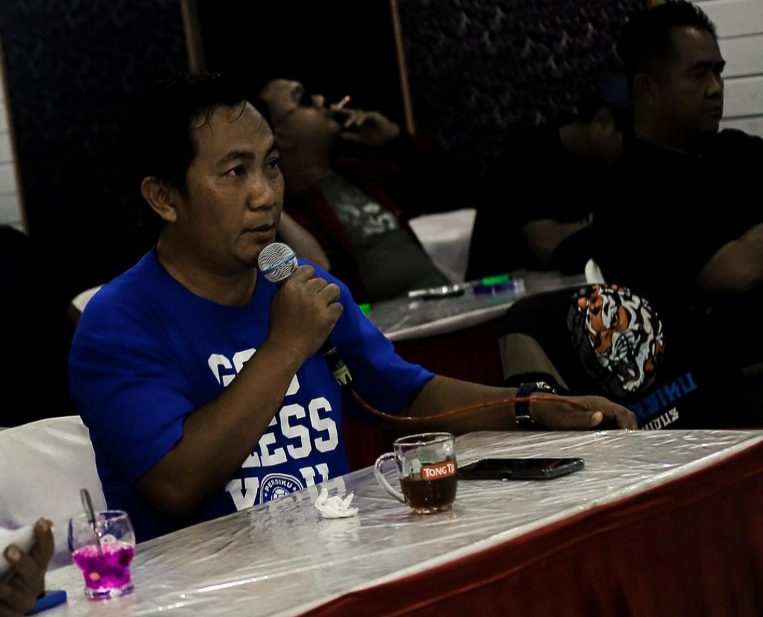 Sarasehan manajemen Persiku dan SMM Kudus. (Instagram) - Image