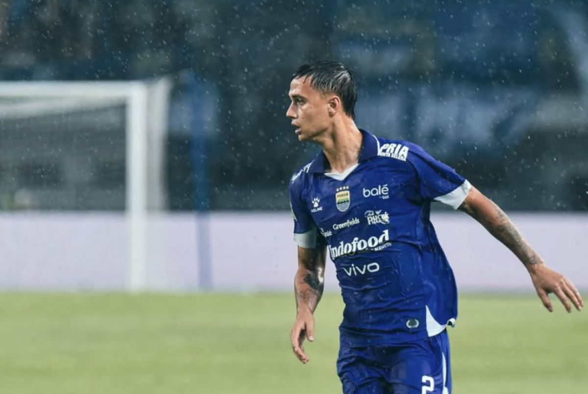 Jalani bebut di BRI Super League, Eliano Reijnders bandingkan sepak bola Indonesia dengan Eropa. (ig eliano.r) - Image