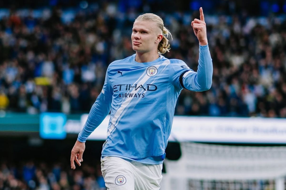 Erling Haaland rayakan gol, MU makin terpuruk di Etihad. (Instagram @mancity) - Image