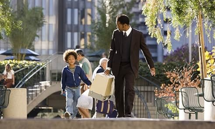 Will Smith dan putranya, Jaden Smith, dalam film The Pursuit of Happyness (IMDb) - Image