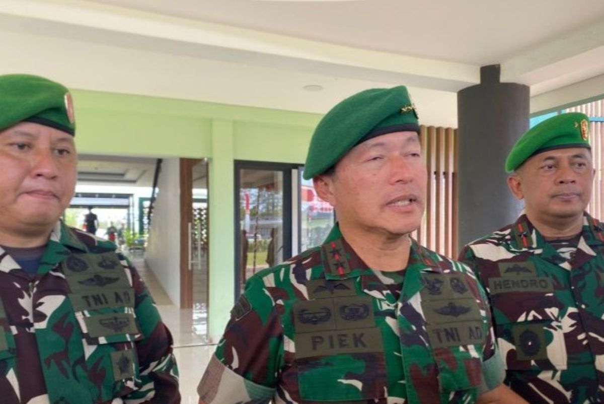 Panglima Komando Daerah Militer IX/Udayana Mayor Jenderal TNI Piek Budyakto. (Gecio Viana/Antara) - Image