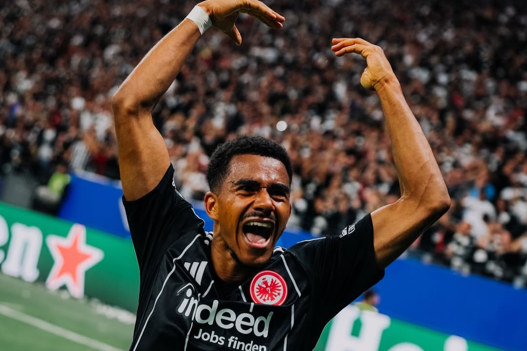 Ansgar Knauff merayakan gol saat Eintracht Frankfurt menumbangkan Galatasaray. (Dok. Eintracht Frankfurt) - Image