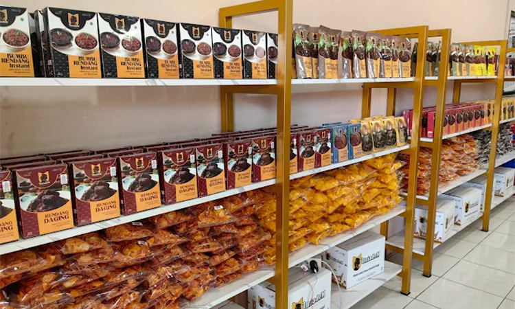 Rekomendasi Pusat Oleh-Oleh Khas Sumatera Barat yang Bisa Kamu Kunjungi, Produknya Berkualitas dan Lengkap Jenisnya (Google Maps/MND) - Image
