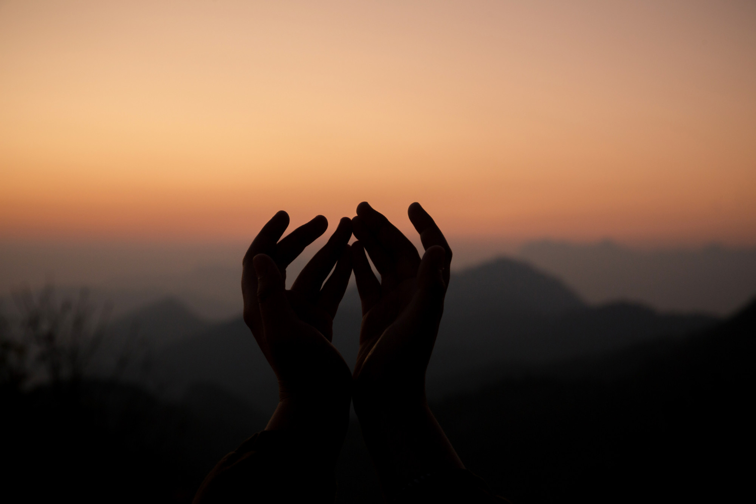 Weton memang diyakini memengaruhi kekuatan spiritual seseorang. Foto: Freepik - Image