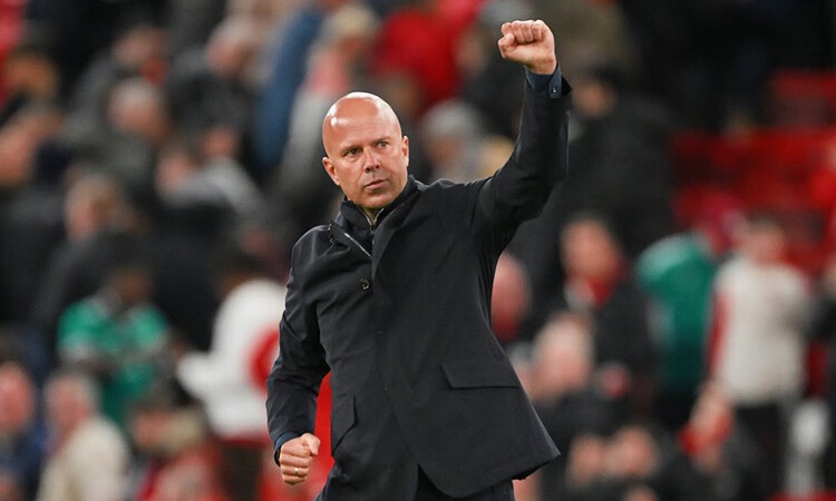 Arne Slot (Instagram @liverpoolfc) - Image