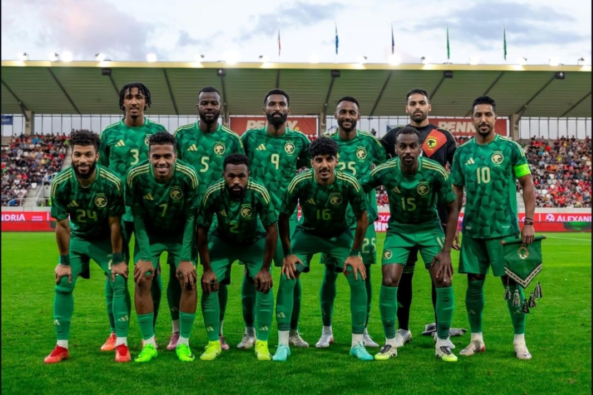 Arab Saudi mendaftarkan 27 pemain untuk melawan Timnas Indonesia dan Irak di R4 Kualifikasi Piala Dunia 2026 zona Asia. (Dok: SaudiNT Instagram) - Image