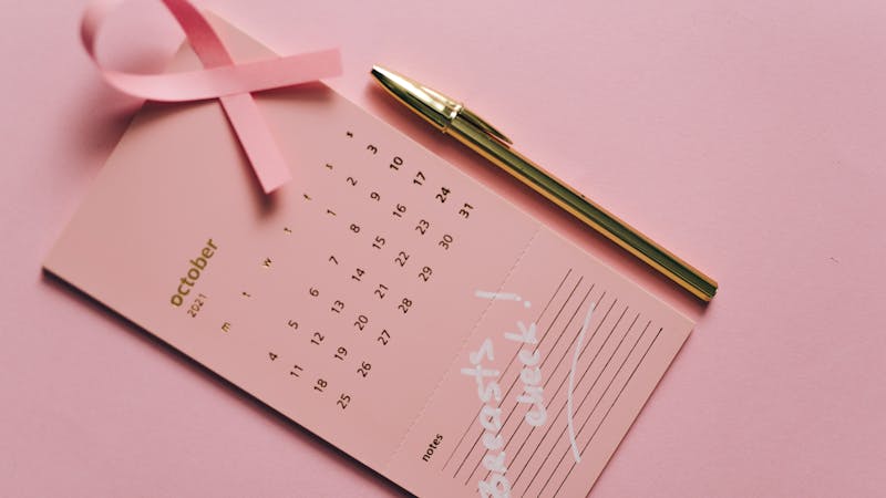 Ilustrasi tanggal lahir emas yang diyakini sebagai waktu kelahiran penuh berkah. (pexels) - Image