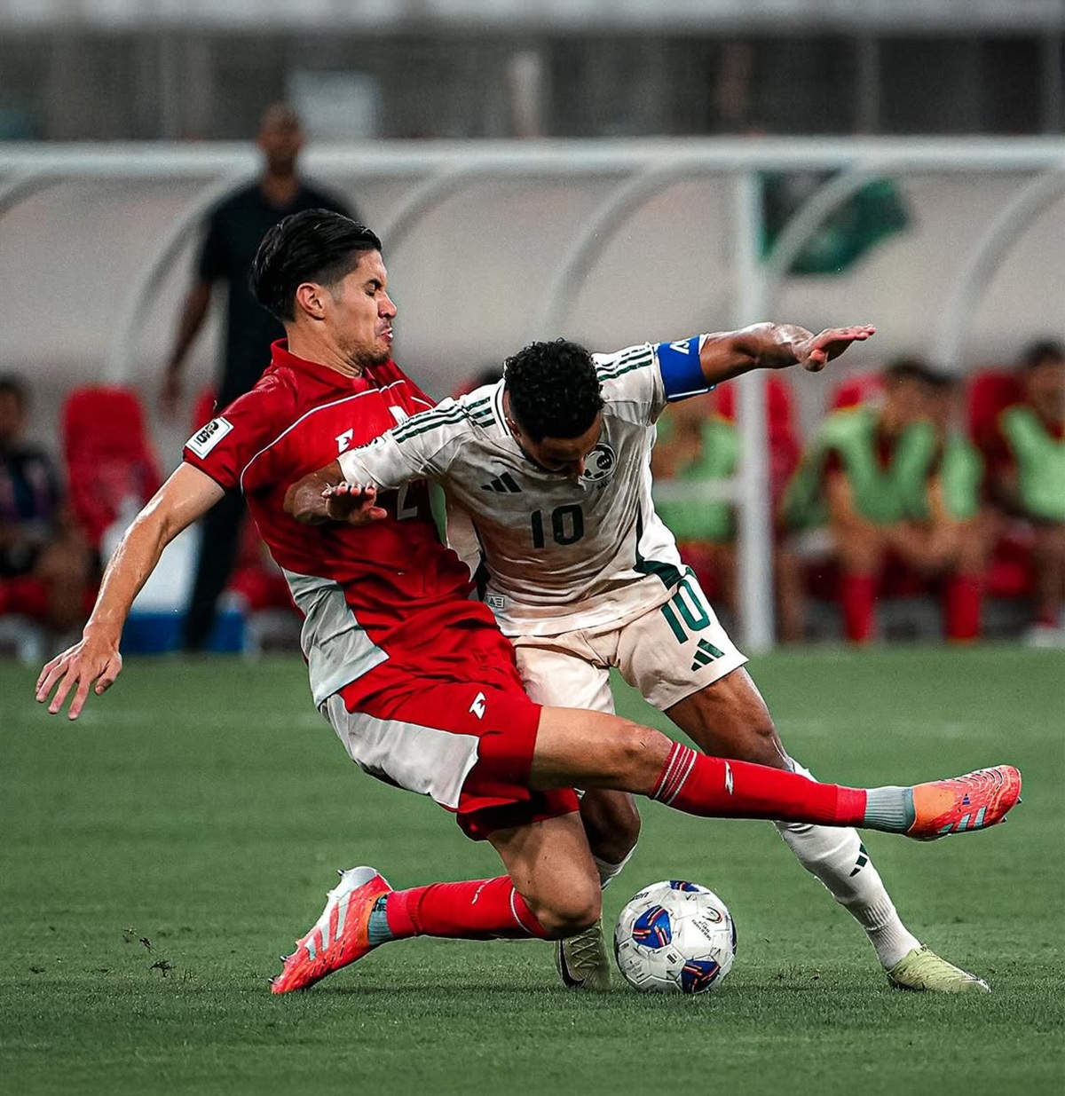 Rekor buruk Timnas Indonesia saat bertemu Irak dengan head to head 8 pertandingan tak pernah menang (Instagram.com/@TimnasIndonesia). - Image