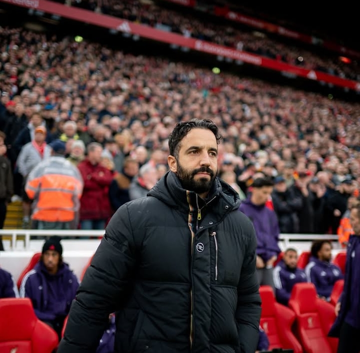 Kebahagiaan Ruben Amorim, pelatih Manchester United, terkait kemenangan atas rival abadi, Liverpool, di Stadion Anfield menjadi momen penting dalam kariernya. (Instagram @ruben.amorim.officiel) - Image