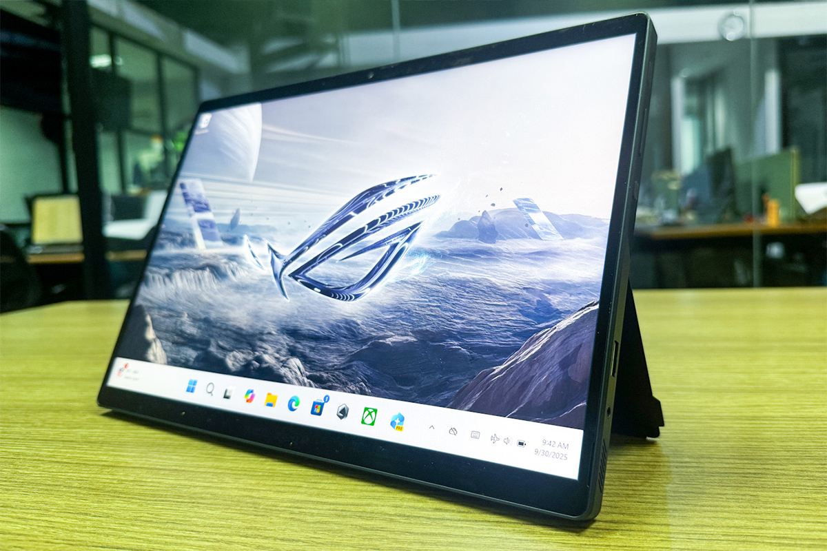 ASUS ROG Flow Z13 dengan Ryzen AI Max+ 395 dan Radeon 8060S. (Dhimas Ginanjar/JawaPos.com)