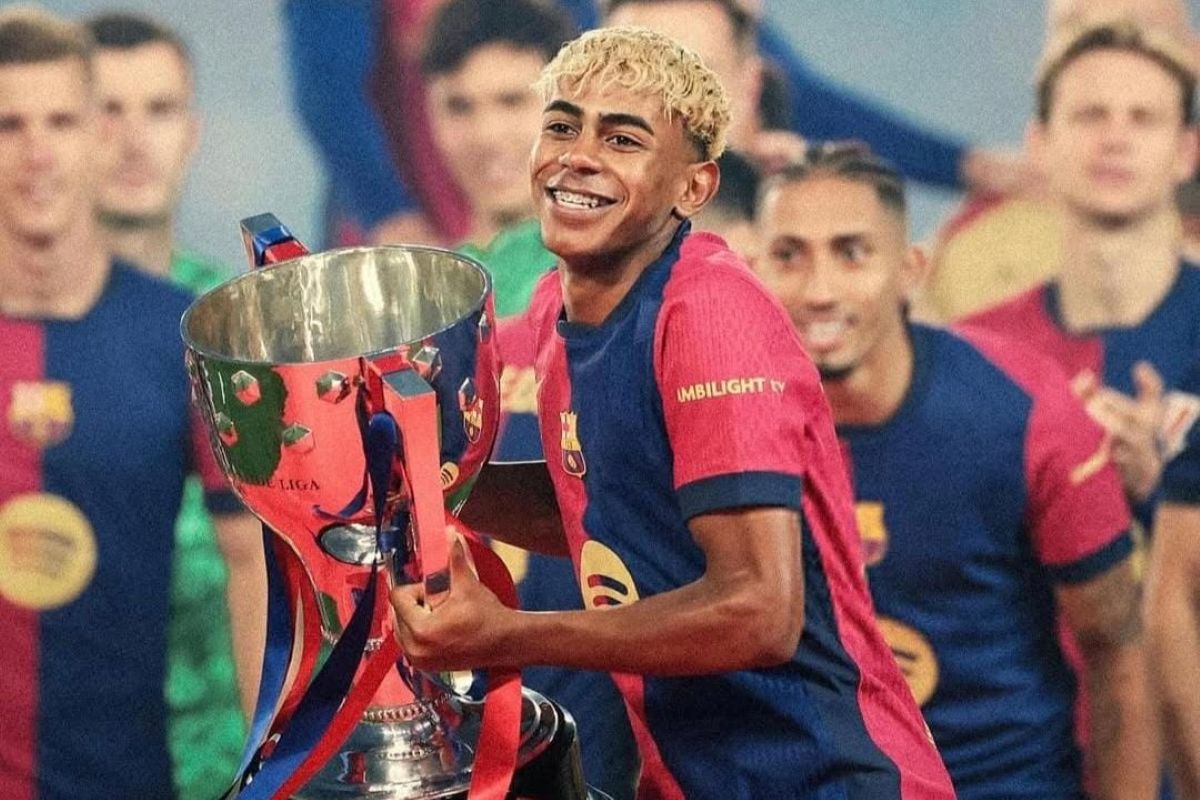Bintang muda Barcelona Lamine Yamal membeli rumah mewah milik Pique dan Shakira dengan harga selangit! (@lamineyamal) - Image