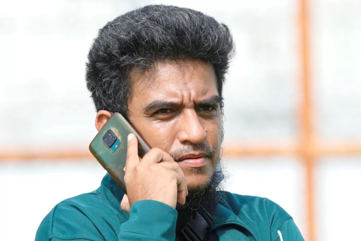 Tak ada nama Yahya Alkatiri di situs resmi I.League sebagai manajer Persebaya Surabaya. (Jawa Pos) - Image
