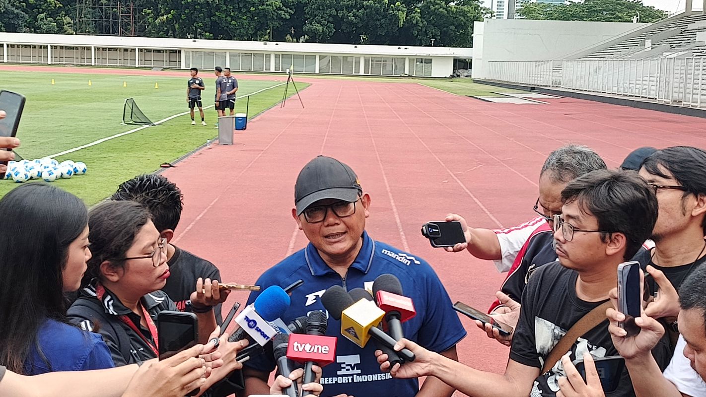 Ketua BTN PSSI Sumardji menjanjikan hasil seleksi pelatih Timnas Indonesia akan diumumkan dalam waktu dekat. (Dimas Ramadhan/JawaPos.com) - Image