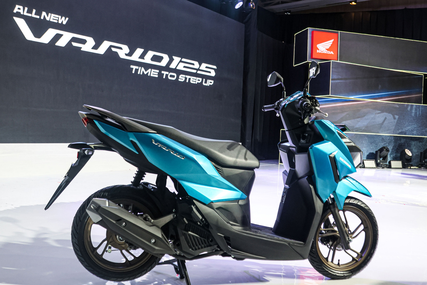Detail dari All New Honda Vario 125  type Street di Astra Honda Motor  Safety Riding and Training Center, Cikarang, Jawa Barat, Senin (01/12/2025). (Hanung Hambara/Jawa Pos)