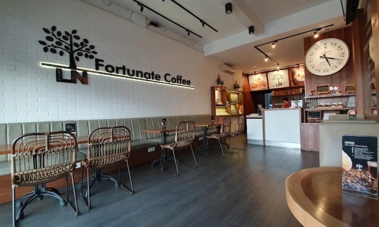kafe dekat Stasiun Poris Tangerang (googlemaps) - Image